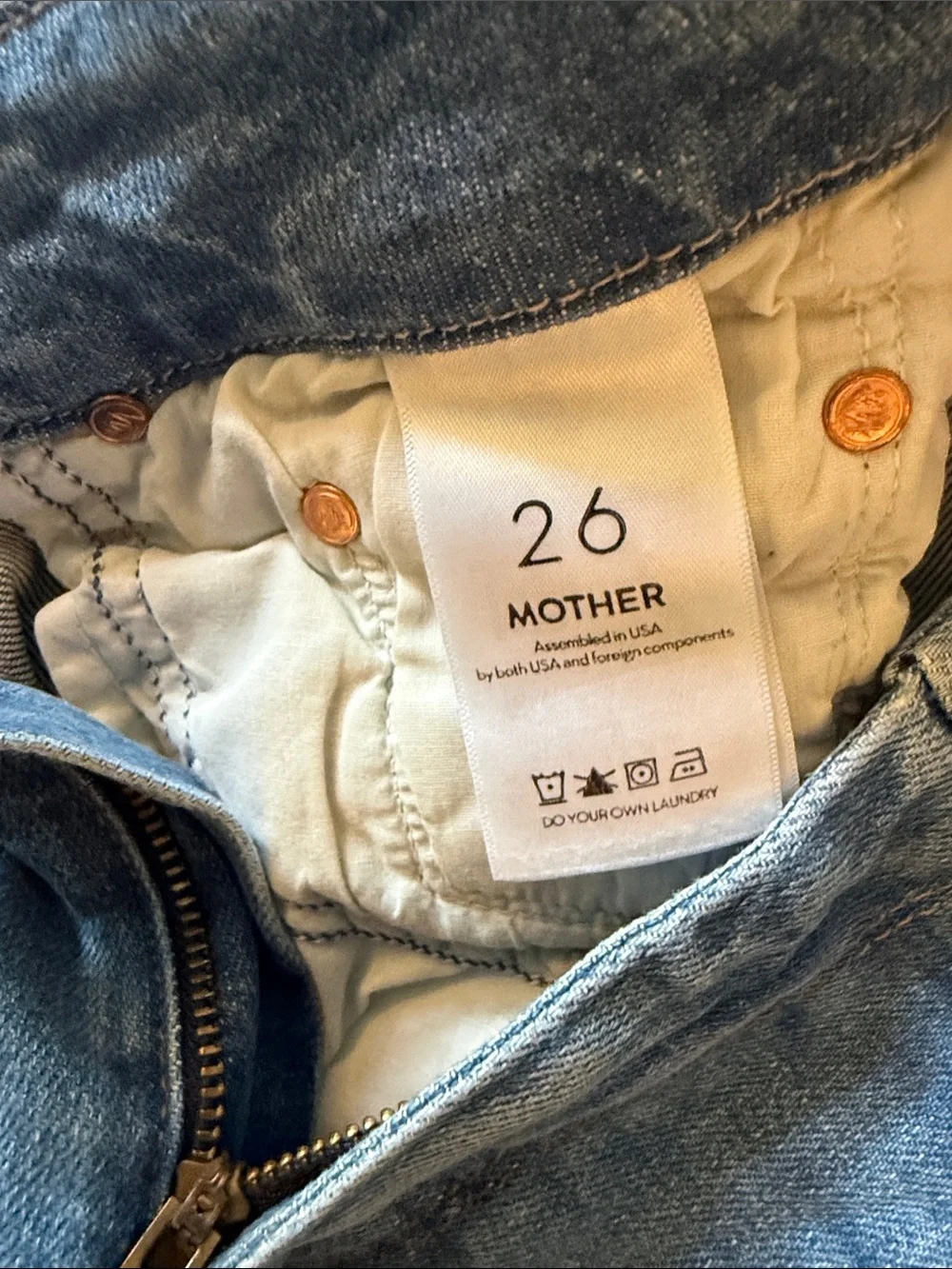 Light Blue Distressed Women’s Jeans
